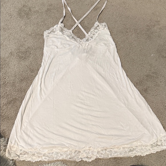 Victoria's Secret Other - Victoria's Secret White Lace Chemise